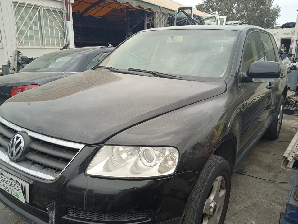 VOLKSWAGEN TOUAREG (7LA) del 2004