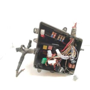 CAJA RELES / FUSIBLES 122903