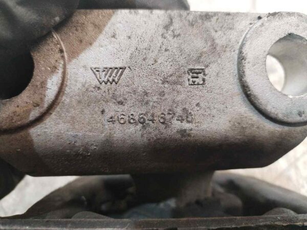 SOPORTE MOTOR 122428