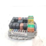 CAJA RELES / FUSIBLES 122398