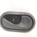 MANETA INTERIOR DELANTERA DERECHA 123676