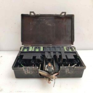 CAJA RELES / FUSIBLES 123282