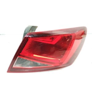PILOTO TRASERO DERECHO 123225
