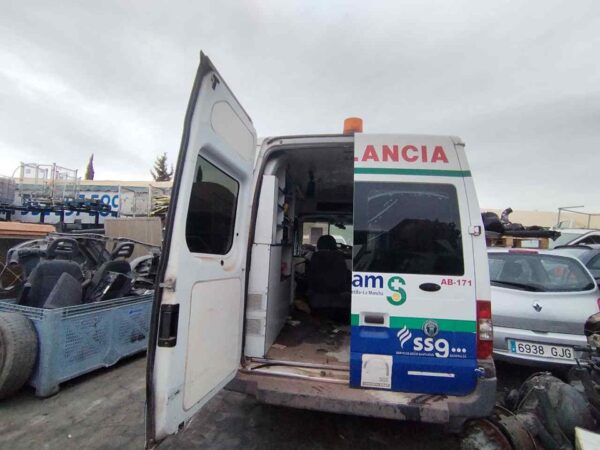 PUERTA TRASERA DERECHA 124173