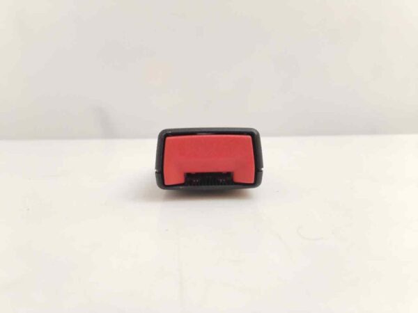 ENGANCHE CINTURON DELANTERO DERECHO 123375