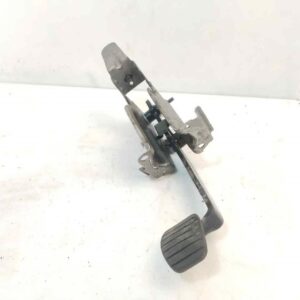 PEDAL EMBRAGUE 123619