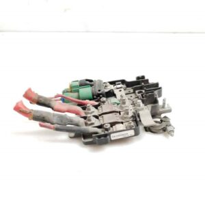 CAJA RELES / FUSIBLES 122932