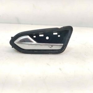 MANETA INTERIOR DELANTERA IZQUIERDA 123729