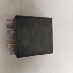 CAJA RELES / FUSIBLES 123174