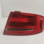 PILOTO TRASERO DERECHO 123444