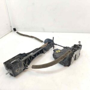 CERRADURA PUERTA DELANTERA DERECHA 123705