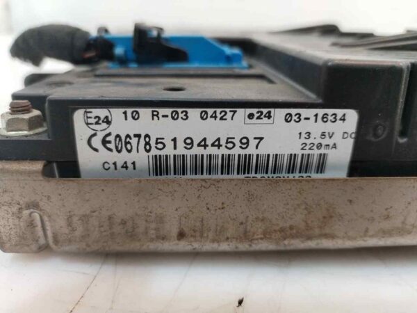 CAJA RELES / FUSIBLES 124181