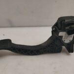 PEDAL ACELERADOR 124872