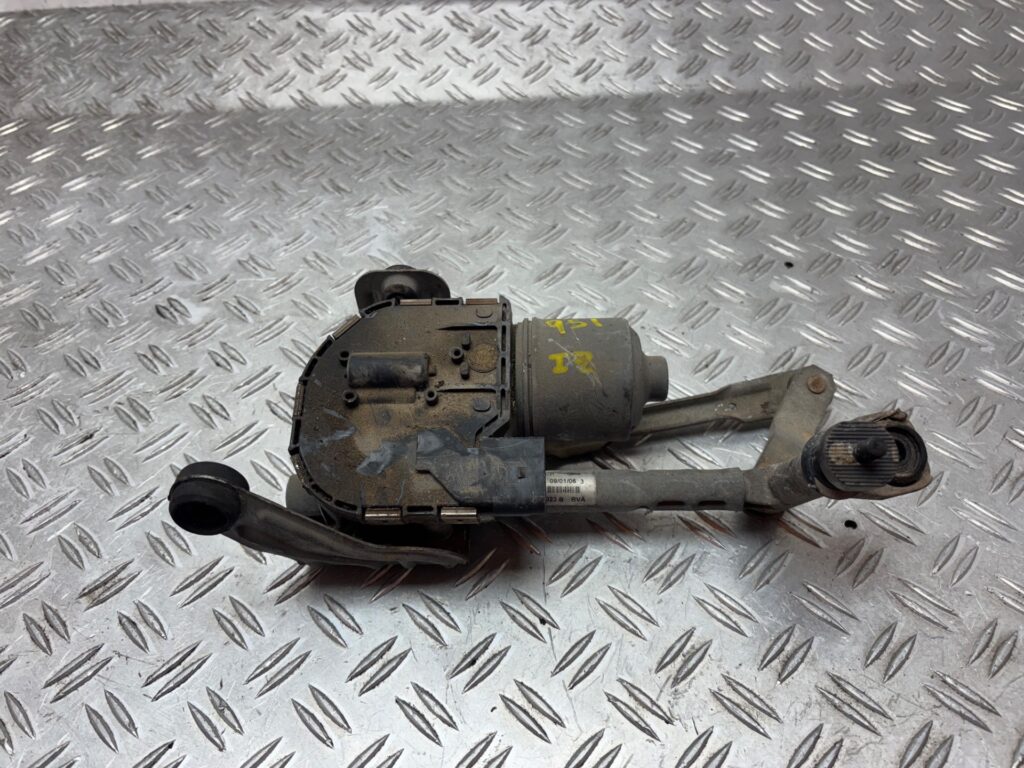 MOTOR LIMPIA DELANTERO 125043