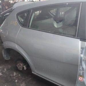 PUERTA TRASERA DERECHA 124956