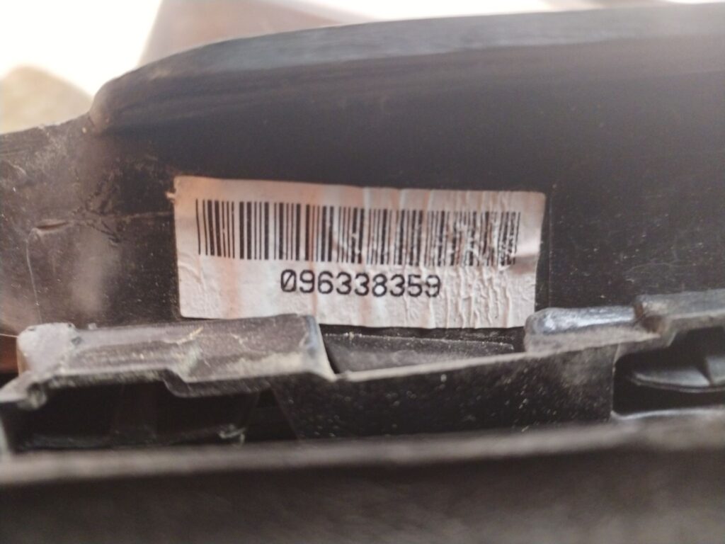 RETROVISOR IZQUIERDO 125131