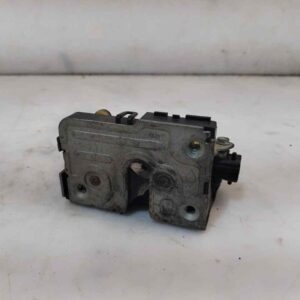 CERRADURA PUERTA DELANTERA DERECHA 121681