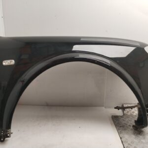 ALETA DELANTERA DERECHA 125196