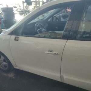 PUERTA DELANTERA IZQUIERDA 124937