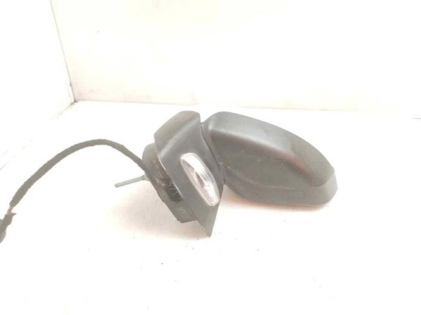 RETROVISOR IZQUIERDO 124136