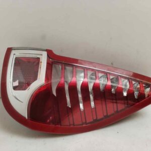 PILOTO TRASERO DERECHO 124545