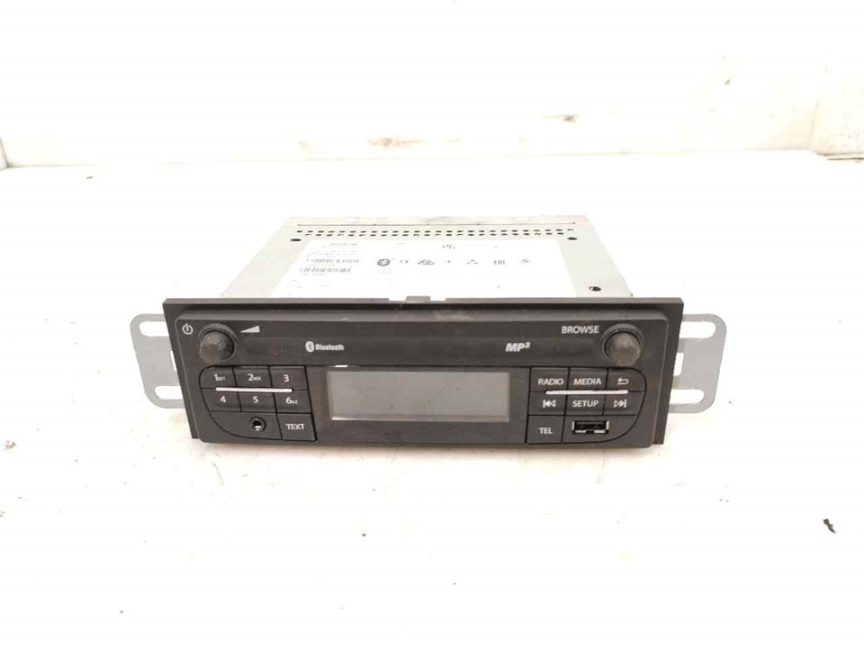 SISTEMA AUDIO / RADIO CD 124600