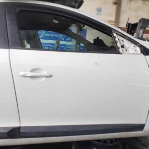 PUERTA DELANTERA DERECHA 124526