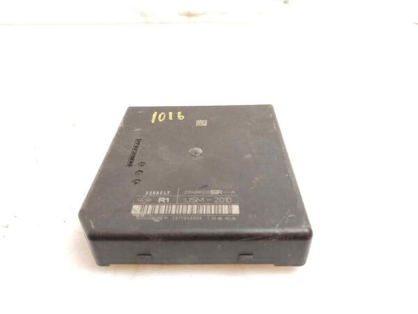 CAJA RELES / FUSIBLES 124557