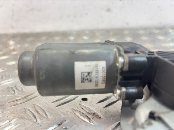 ELEVALUNAS DELANTERO IZQUIERDO 125064