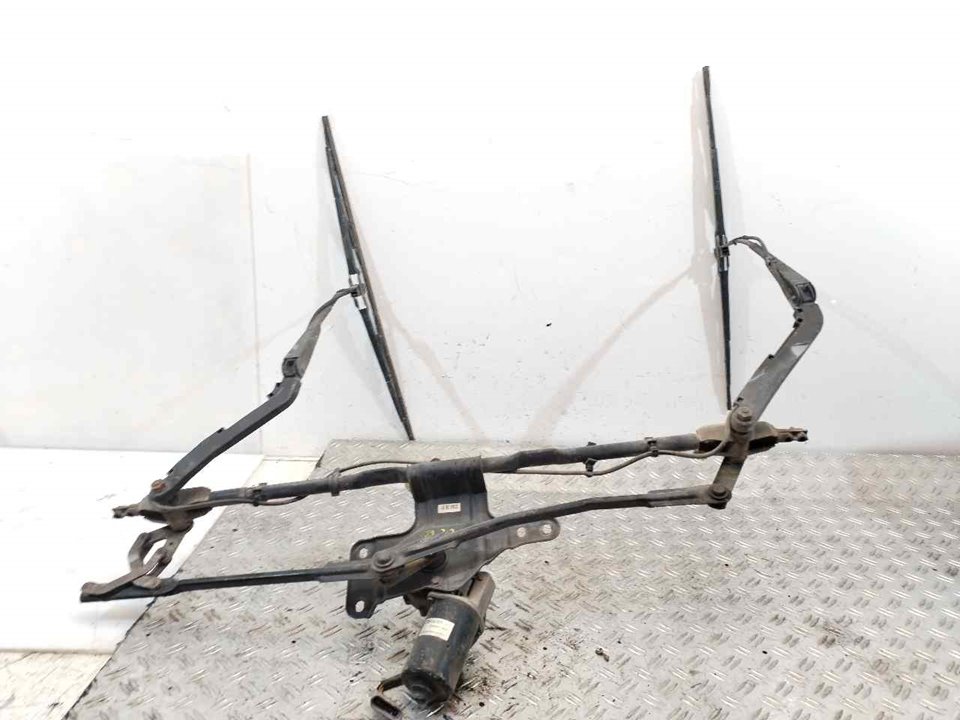 MOTOR LIMPIA DELANTERO 124067