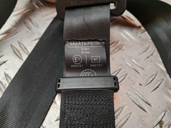 CINTURON SEGURIDAD TRASERO DERECHO 126119