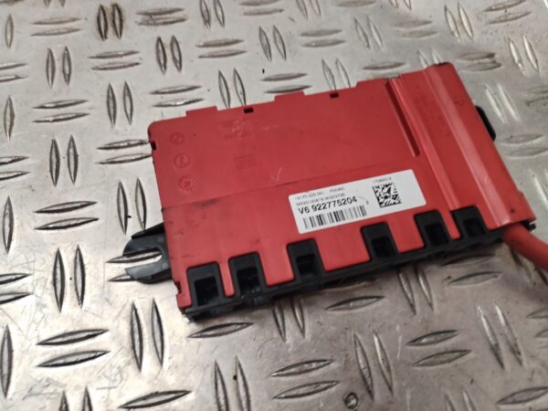 CAJA RELES / FUSIBLES 126204