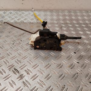 CERRADURA PUERTA DELANTERA DERECHA 126107