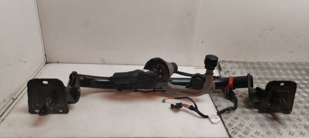 ENGANCHE REMOLQUE 125591