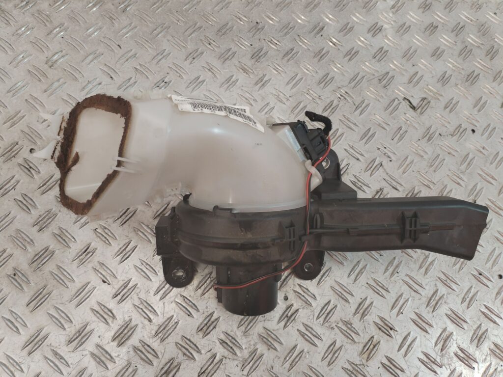 MOTOR CALEFACCION 125819