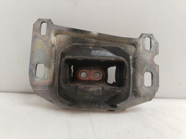 SOPORTE MOTOR DERECHO 125713