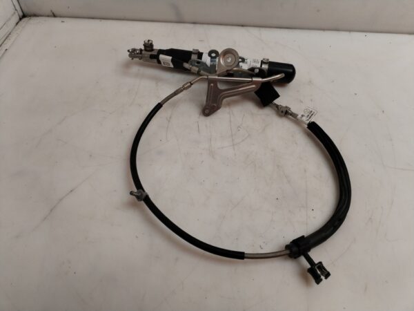 PRETENSOR AIRBAG DERECHO 125592