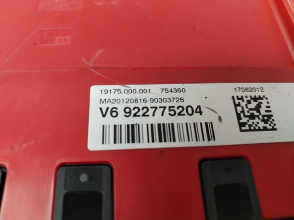 CAJA RELES / FUSIBLES 126204