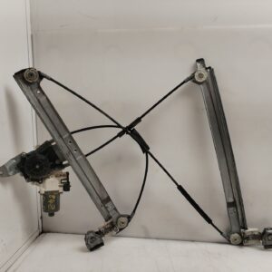 ELEVALUNAS DELANTERO DERECHO 125712