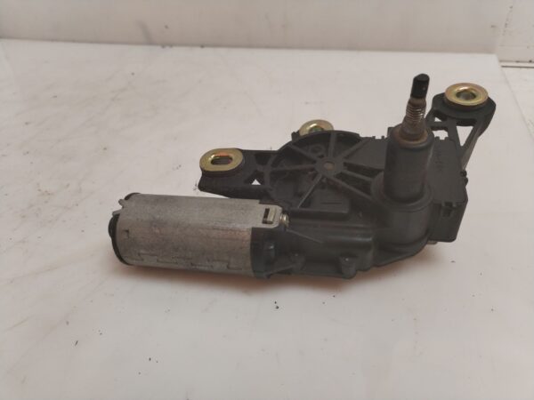 MOTOR LIMPIA TRASERO 125323