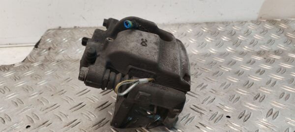 PINZA DE FRENO DELANTERA DERECHA 125563