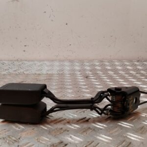 ENGANCHE CINTURON DELANTERO IZQUIERDO 126149