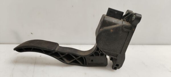 PEDAL ACELERADOR 125480