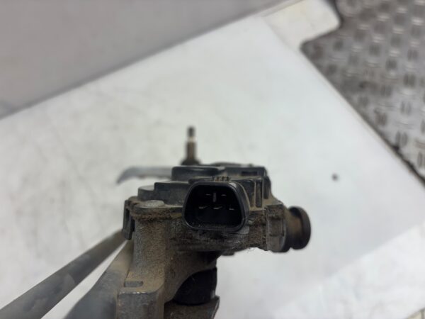 MOTOR LIMPIA DELANTERO 125642