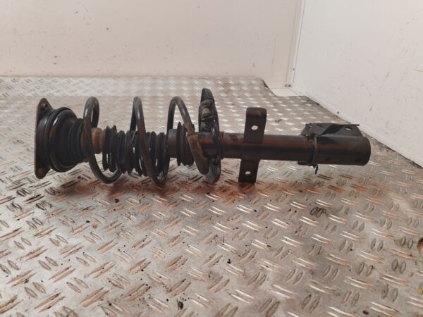 AMORTIGUADOR DELANTERO DERECHO 126286