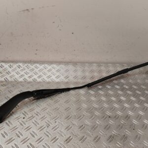 BRAZO LIMPIA DELANTERO DERECHO 126215