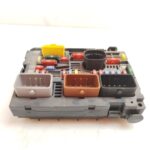 CAJA RELES / FUSIBLES 125238