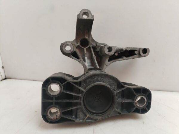 SOPORTE MOTOR 125714