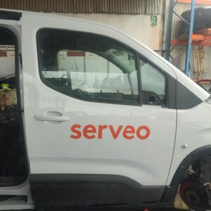 PUERTA DELANTERA DERECHA 125540