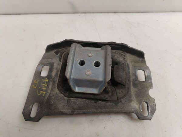 SOPORTE MOTOR DERECHO 125713